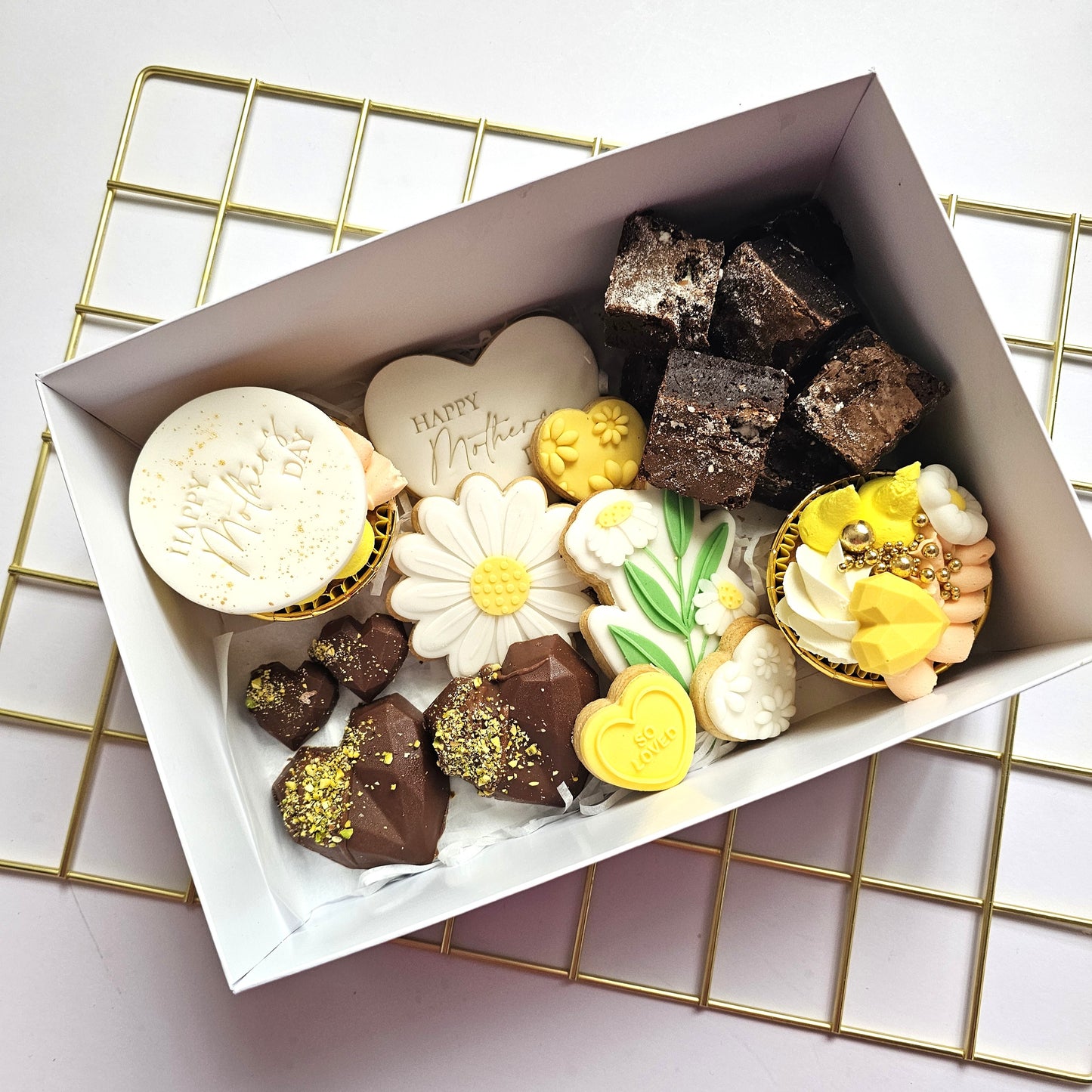 Mother's Day Luxury Graze Box - Sharer